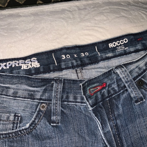 Express Jeans - Picture 2 of 5